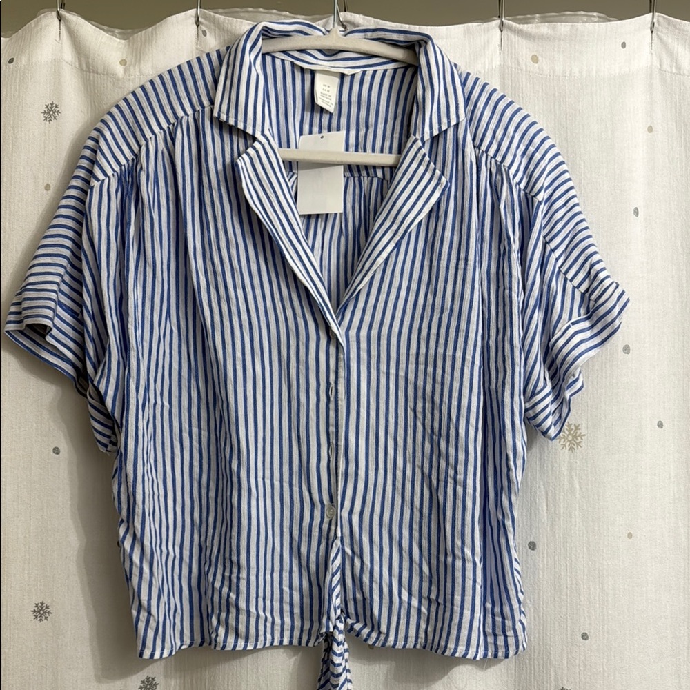 H&M Drop shoulder Down Crop Top with tie front